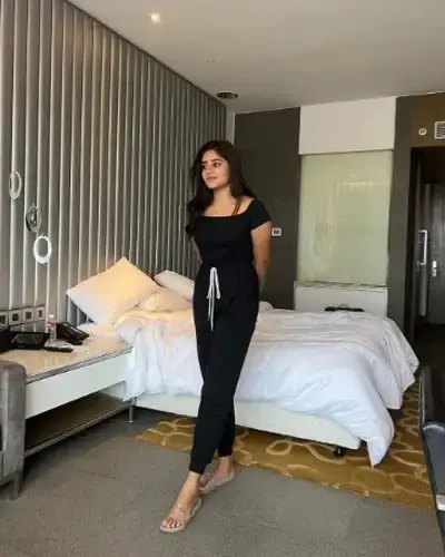 Call Girls Alirajpur Cash On Delivery